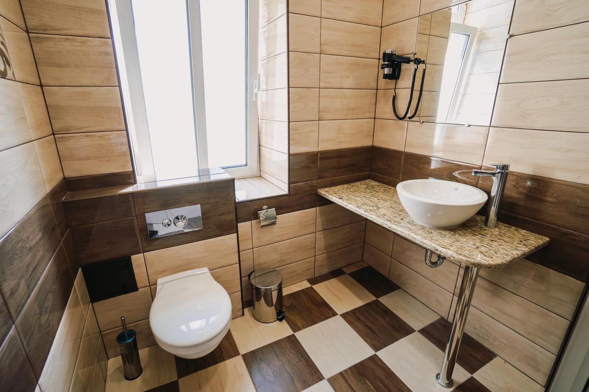 Хотел Театъръ Hotel Pleven Ngoại thất bức ảnh