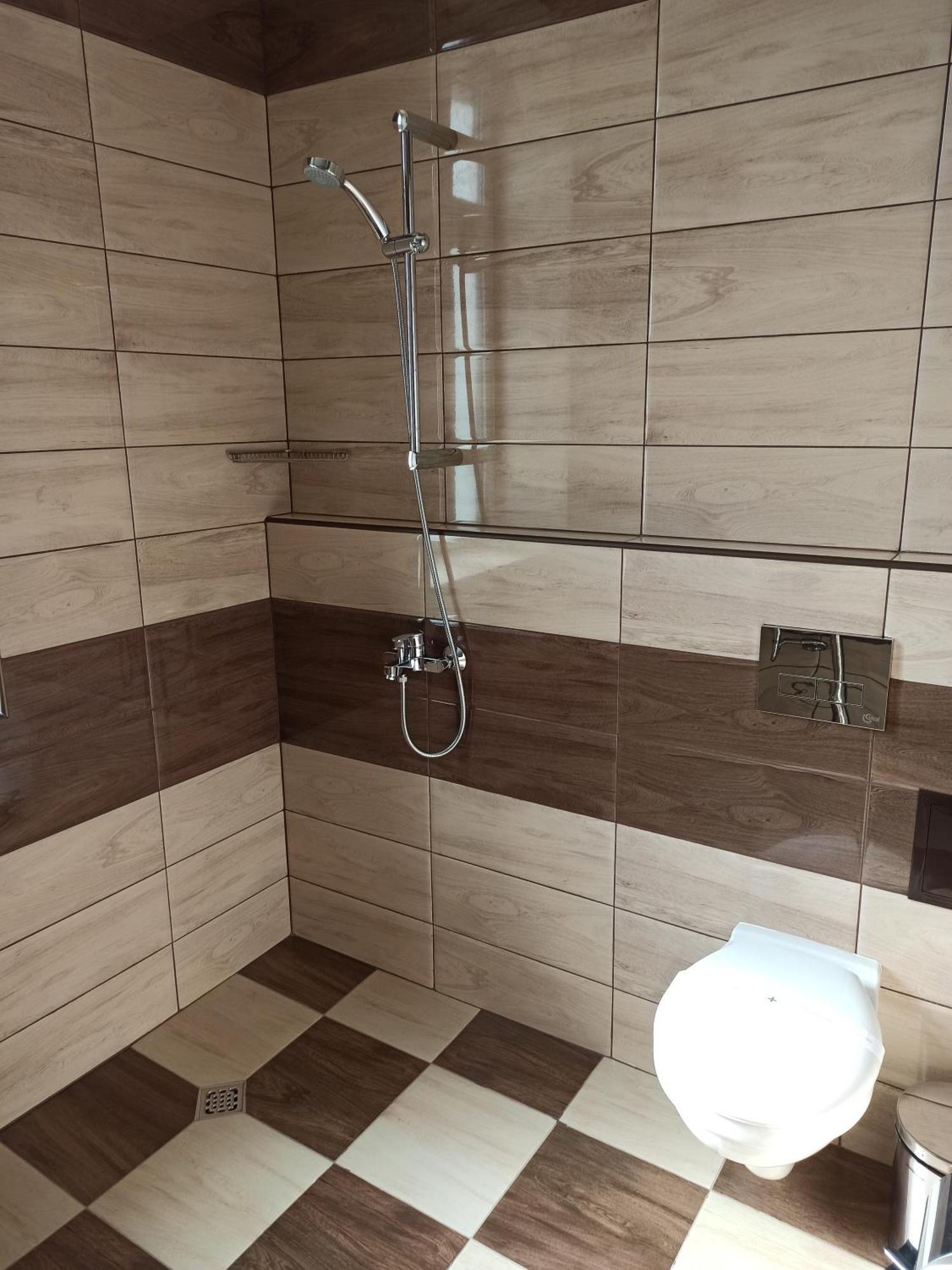 Хотел Театъръ Hotel Pleven Ngoại thất bức ảnh